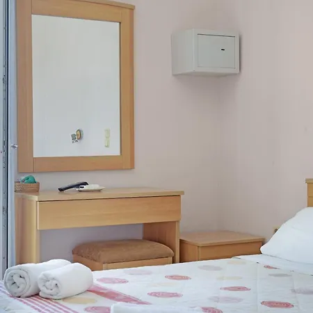 Helena Kefalonia * 斯沃伦塔