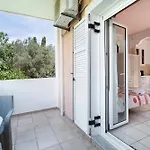 Helena Kefalonia 스보로나타