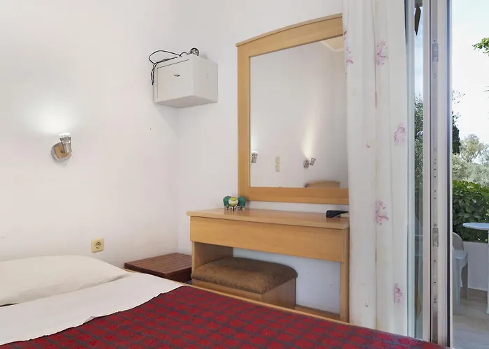 Helena Kefalonia * Svoronata