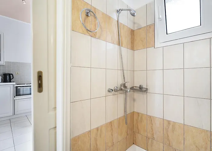 Helena Kefalonia Svoronata