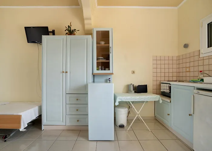 Helena Kefalonia * Svoronata