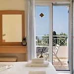 Helena Kefalonia Apartman *